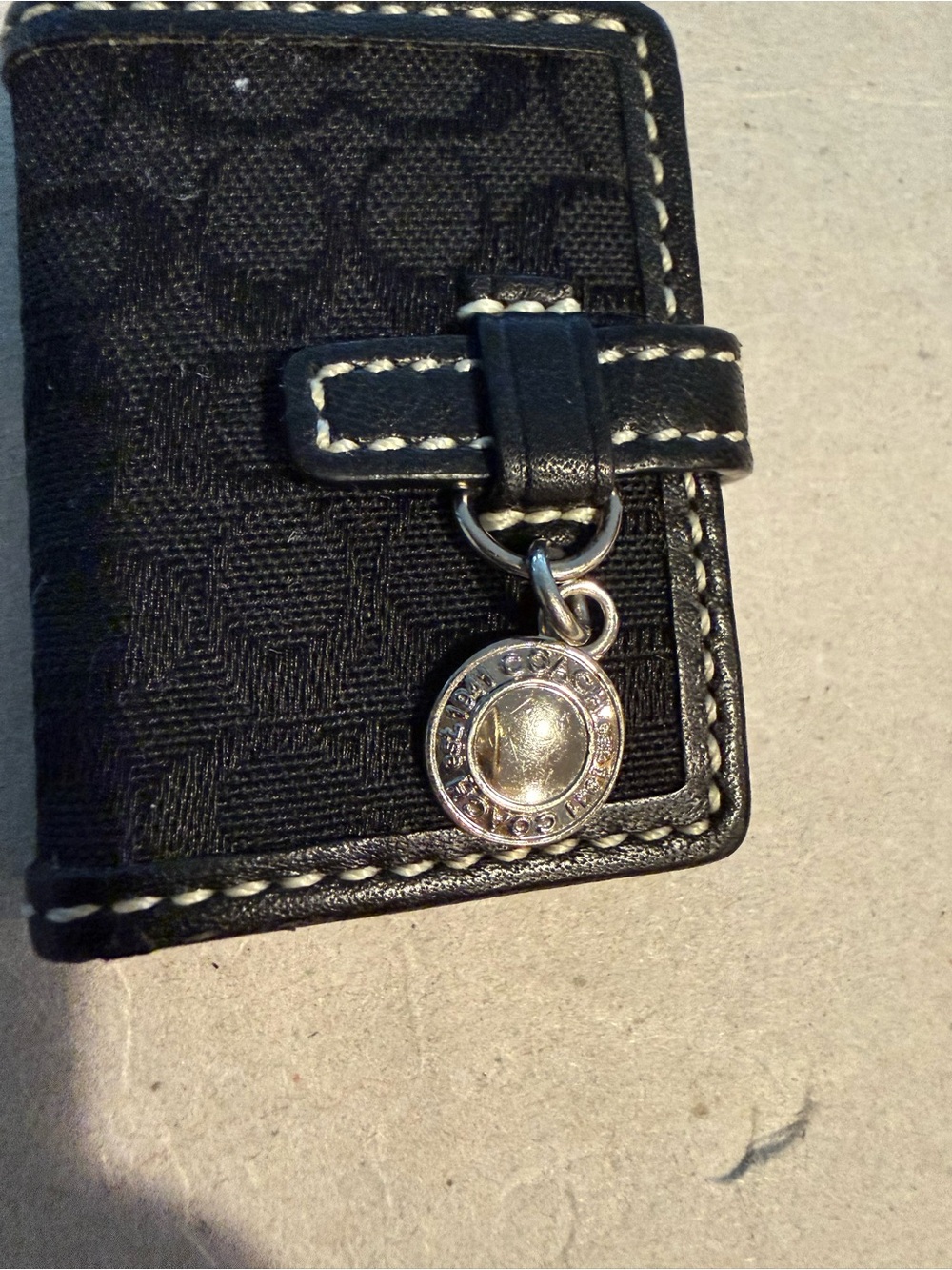Coach Vintage black logo keychain bag charm picture holder - Picture 3 of 6